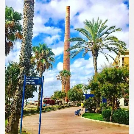 Precioso A 5 Minutos Andando De La Playa