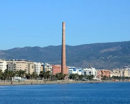 Precioso A 5 Minutos Andando De La Playa Malaga